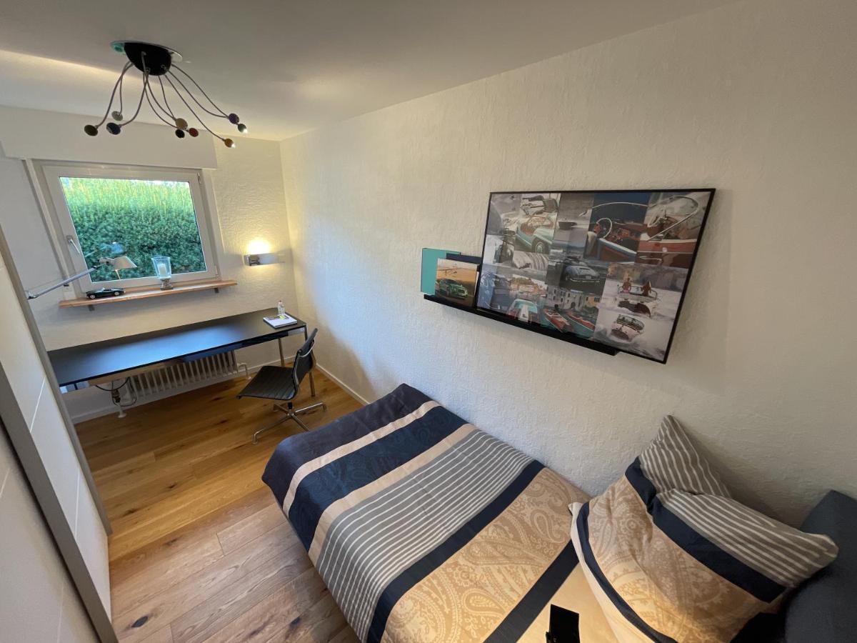 Appartement Region Esslingen - Naehe Messe - Flughafen - Stuttgart - Wohnen Und Arbeiten Auf Zeit In 120M2 Wohlfuehlatmosphaere - Ab 3 Uebernachtungen - Geeignet Fuer 4 Pers Incl Kinder - Beistellbett Moeglich - Kinder Und Tiere Willkommen - Garage F Altbach Екстериор снимка